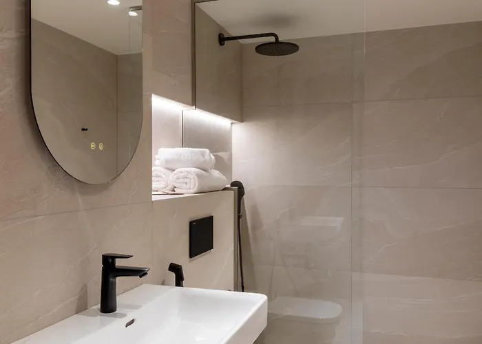 Heven Karusselli * Παρνού