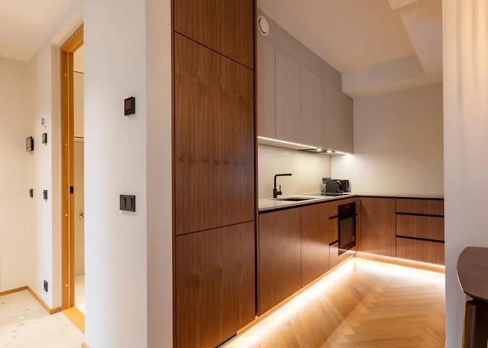 Heven Karusselli * Παρνού