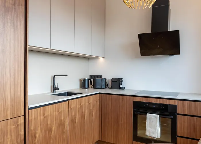 Heven Karusselli * Παρνού